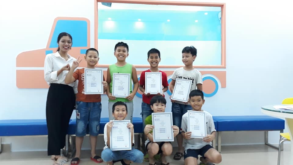 CÔNG TY CỔ PHẦN TƯ VẤN GIÁO DỤC VÀ ĐÀO TẠO NGOẠI NGỮ DREAM SKY