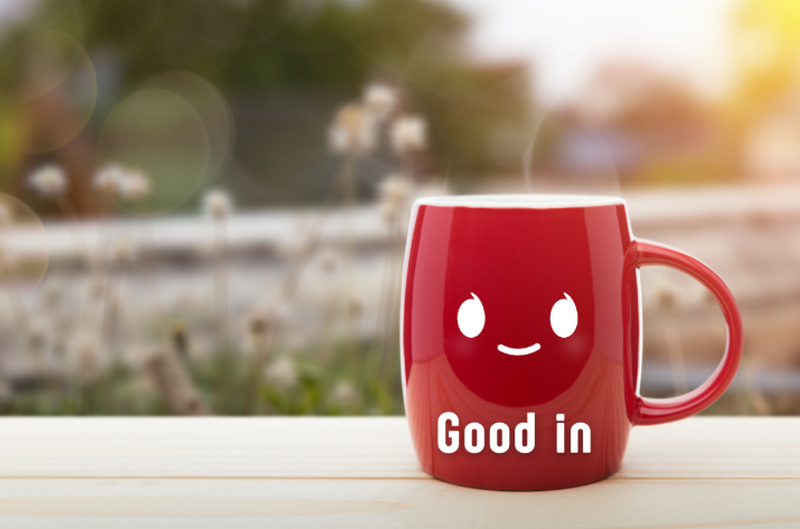 Cách sử dụng Good at/ in/ with và ví dụ minh hoạ