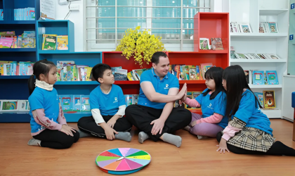 Trẻ học tiếng Anh toàn diện, phát triển kỹ năng mềm cùng Dream Sky English